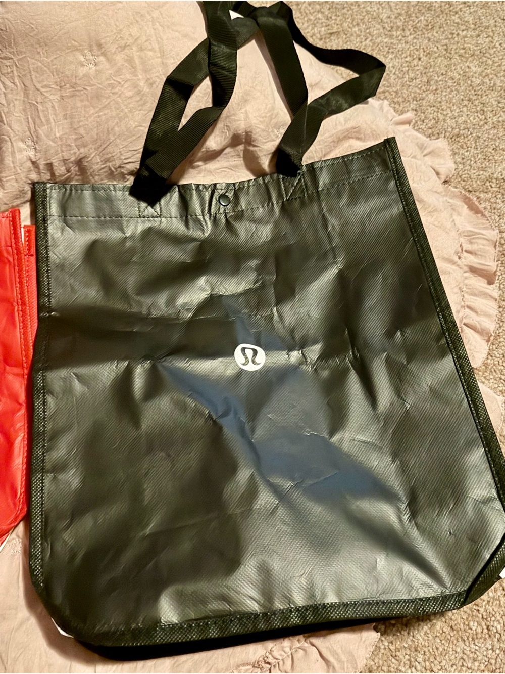 2x reusable lululemon athletica Red and Black Reusable Tote Pair - Picture 4 of 4